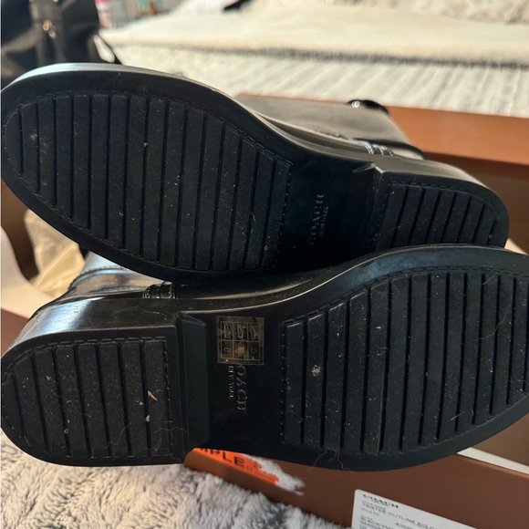 Tall Coach rain boots only worn a few times pretty new comes with original box - Picture 6 of 6